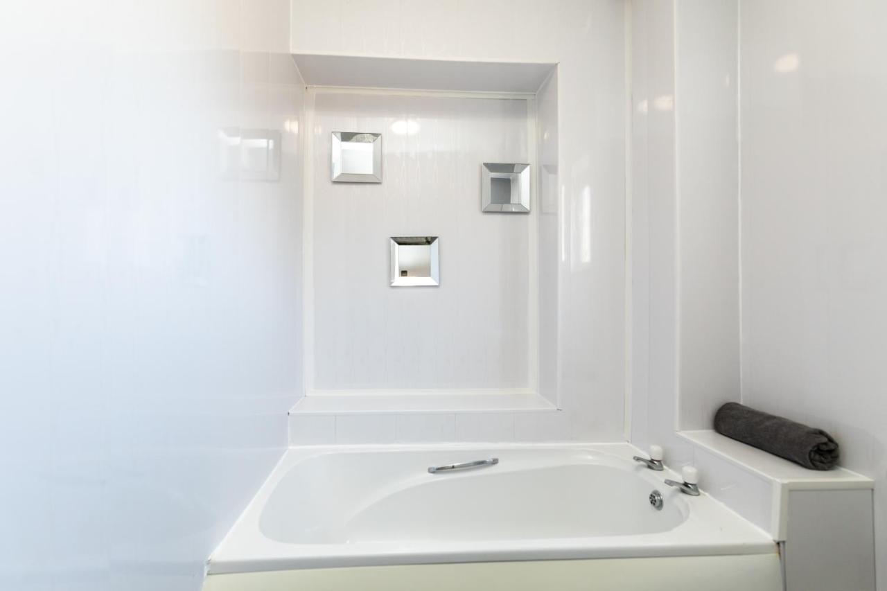 City Centre Super Spacious Apartments Free Parking And Wi Fi Newcastle upon Tyne Exterior photo