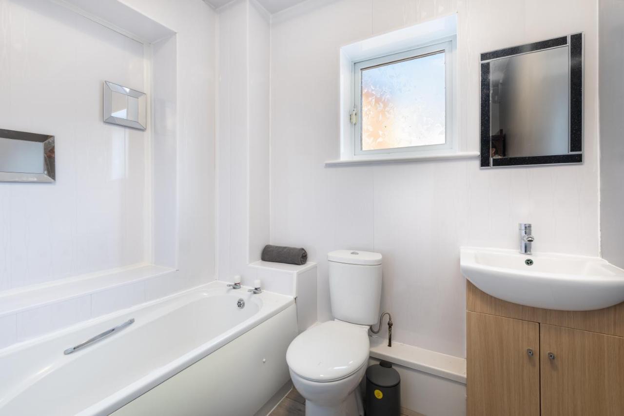 City Centre Super Spacious Apartments Free Parking And Wi Fi Newcastle upon Tyne Exterior photo